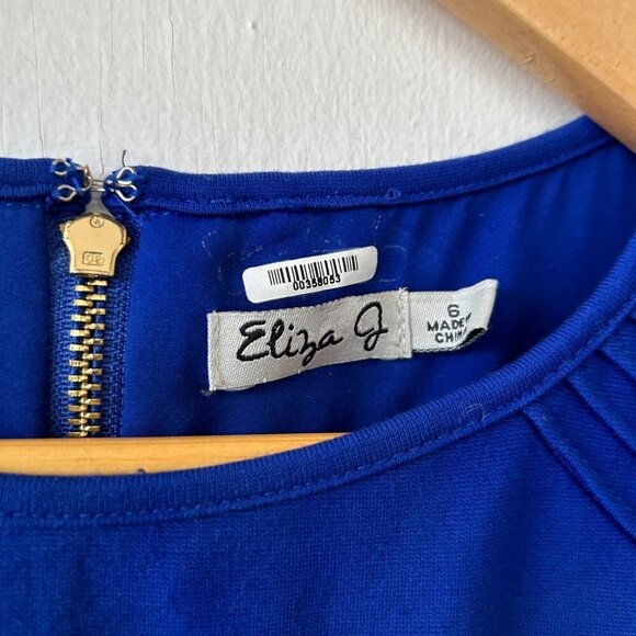 Eliza J Fit and Flare Dress Womens Size 6 Blue Cap Sleeve Rear Zip - Picture 4 of 8